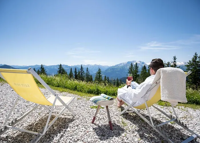 Schmiedhof Alm Hotel 3*